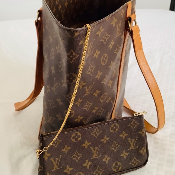 Vintage Louise Vuitton Messenger Tote with wallet. - Picture 3 of 5